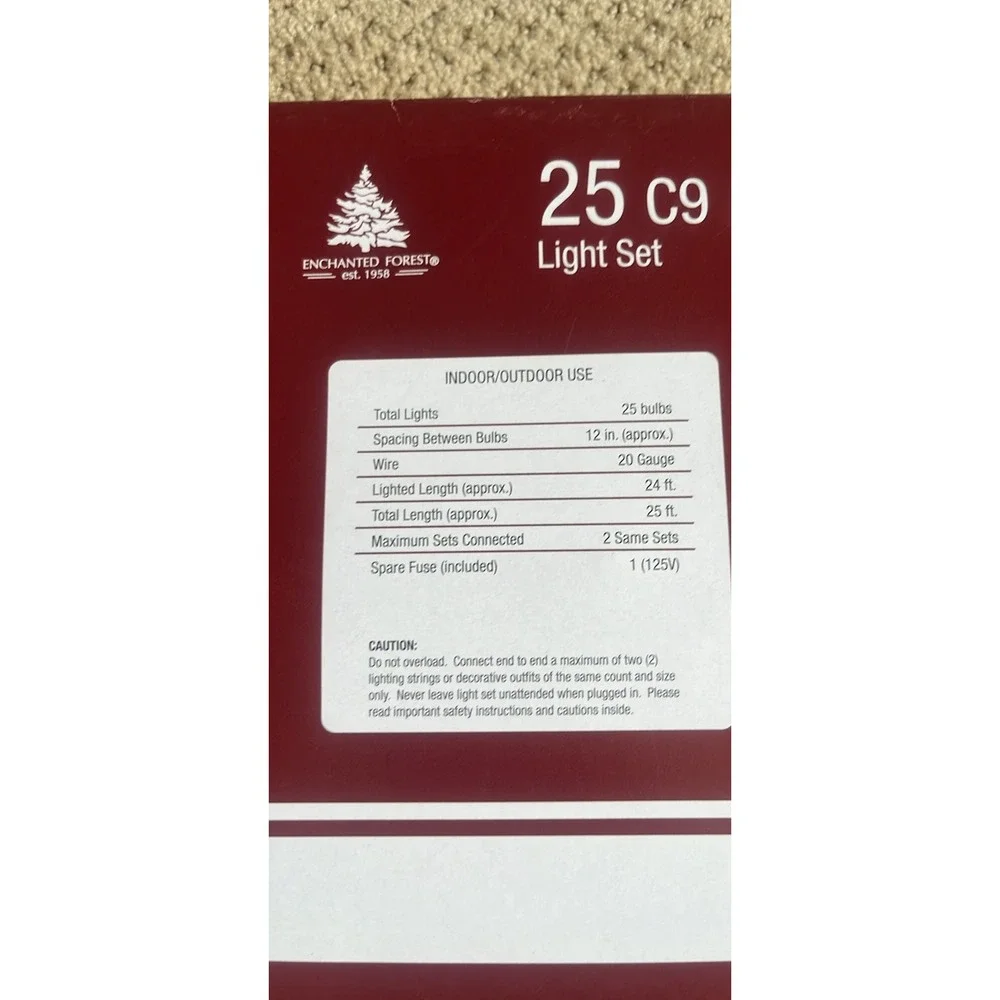 Enchanted Forest 25 C9 Ceramic Light Set Red Bulbs Green Wire Indoor Outdoor NIB